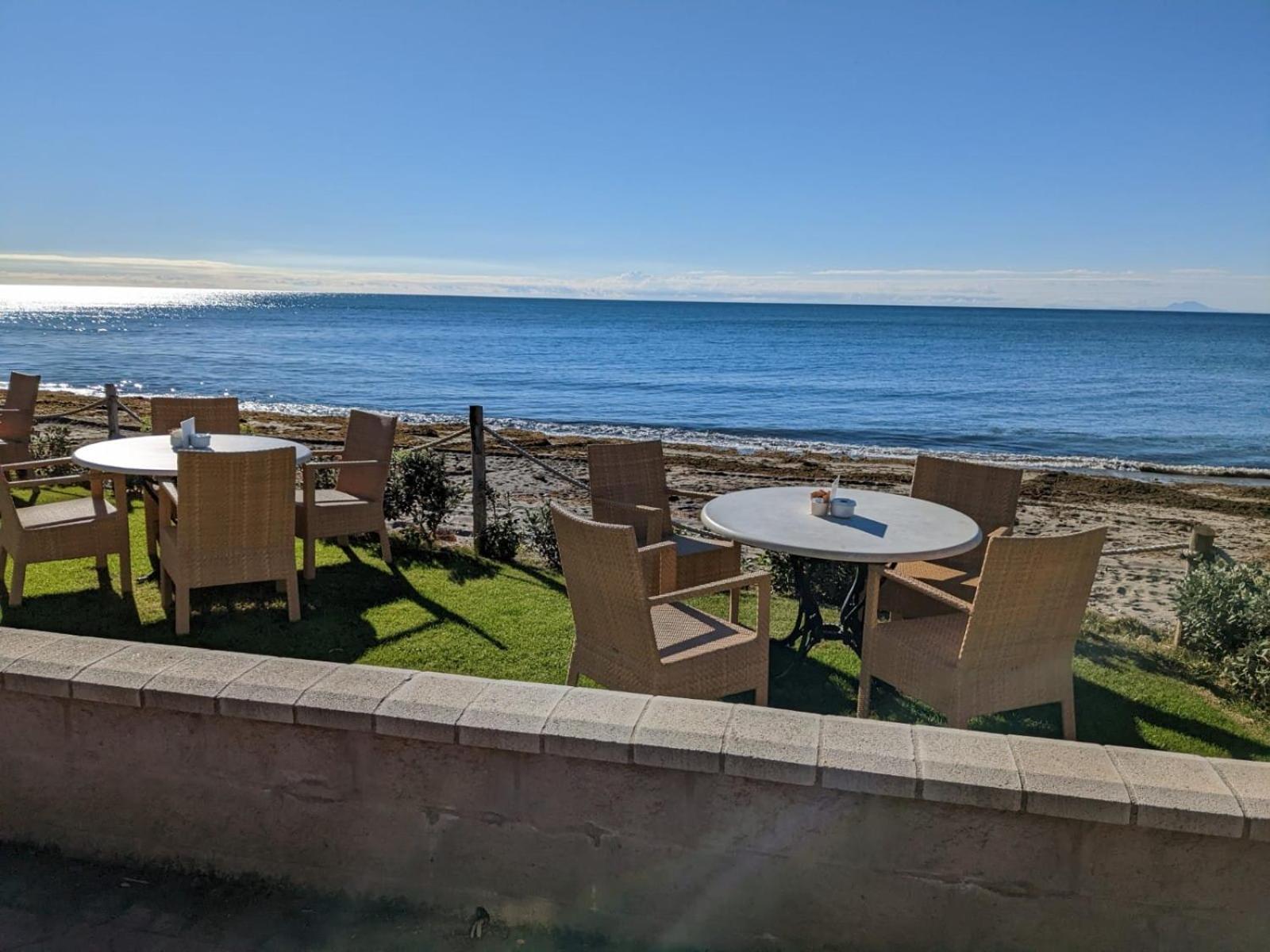 Seaside View Apartment 에스테포나 외부 사진
